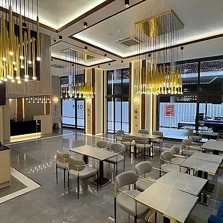 Elysia 酒店